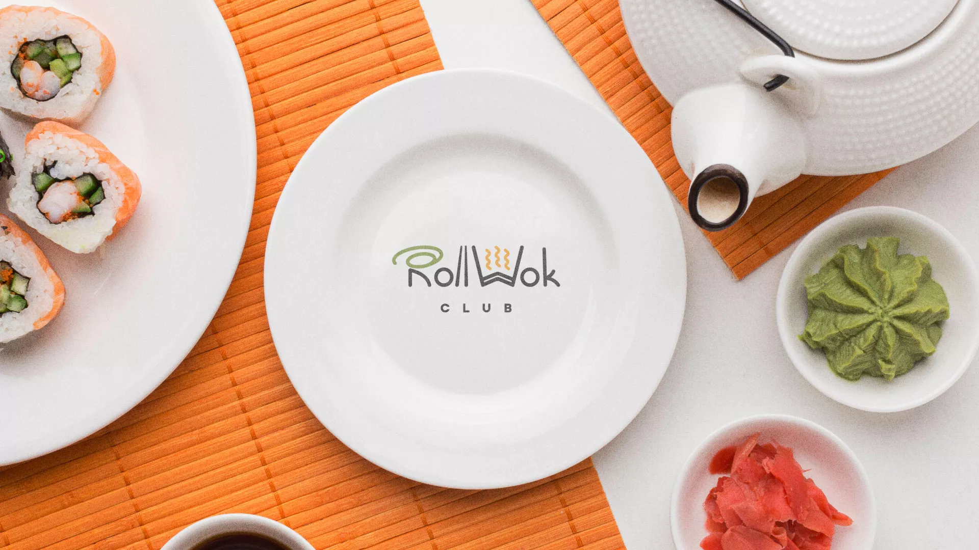 Разработка логотипа и фирменного стиля в Моздоке для суши-бара «Roll Wok Club» Разработка логотипа и фирменного стиля в Моздоке для суши-бара «Roll Wok Club»